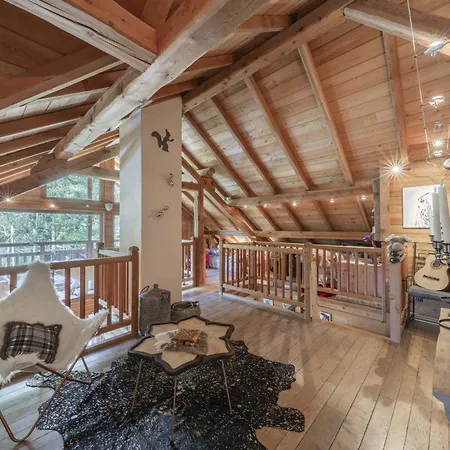 Echyllo Chalet