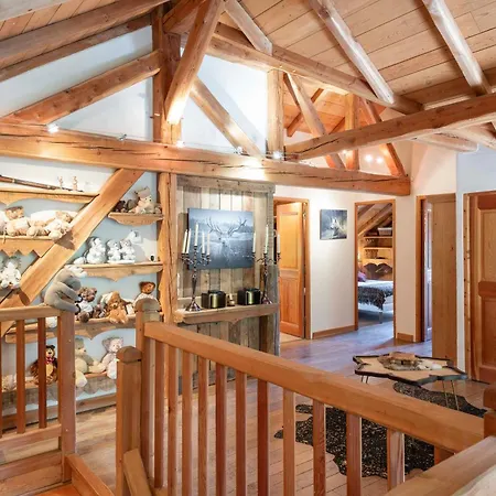 Echyllo Chalet